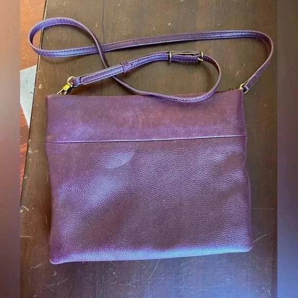 The Sak collective burgundy leather crossbody. - Picture 14 of 16